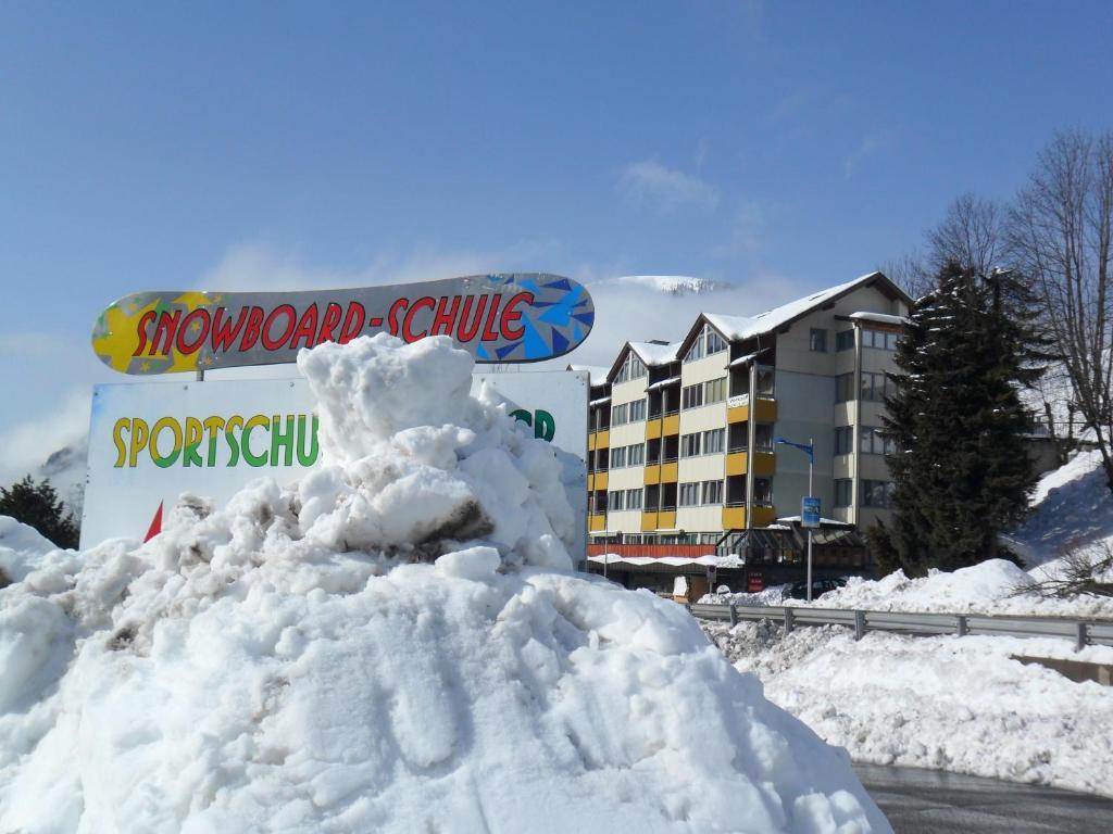 Appartements Central Bad Kleinkirchheim Buitenkant foto
